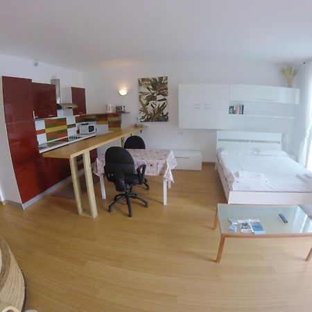 Studio Apartment Open Space With Terrace Argegno Exteriör bild