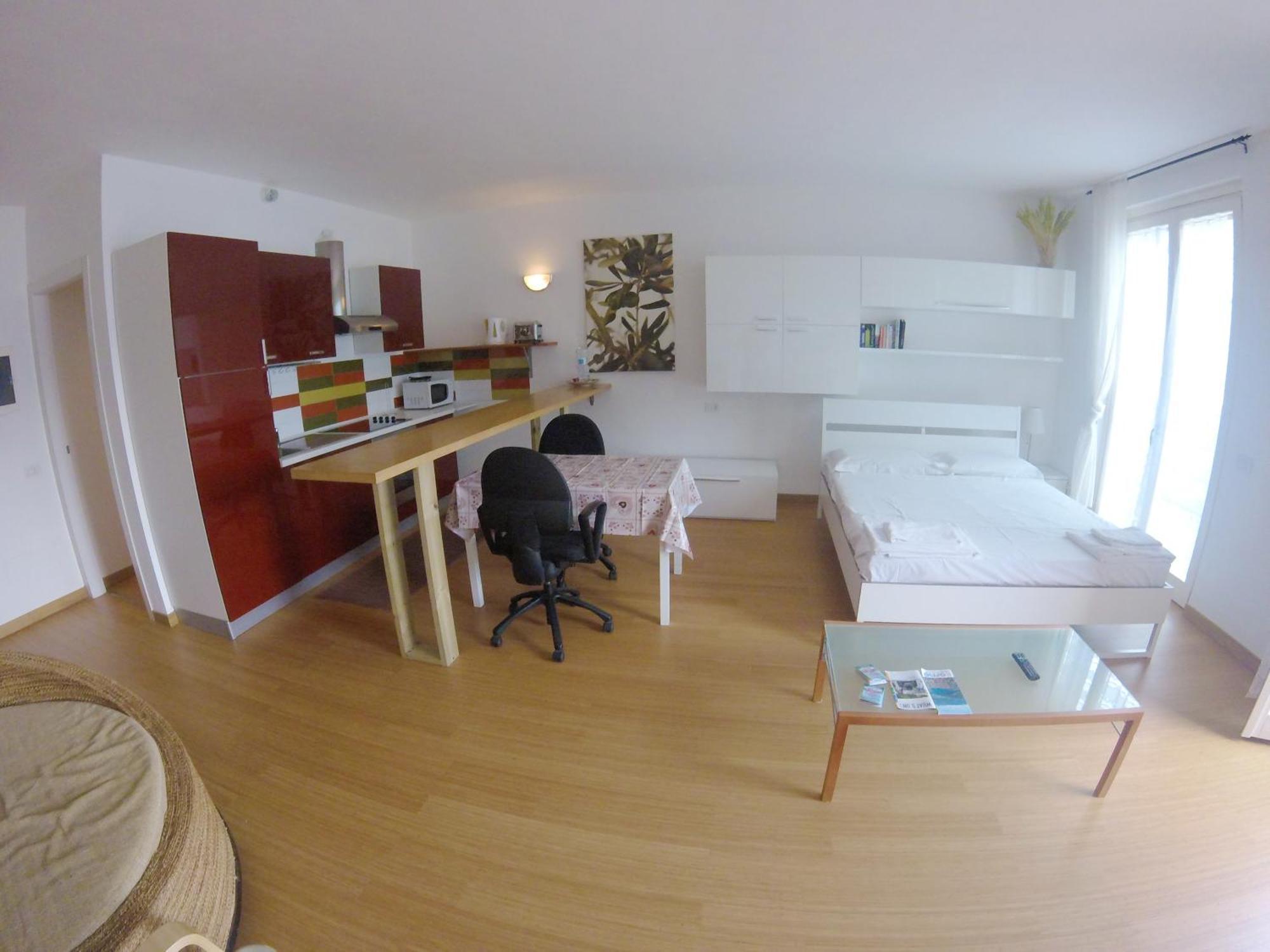 Studio Apartment Open Space With Terrace Argegno Exteriör bild